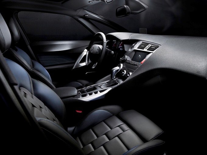 DS 5 restylée - habitacle