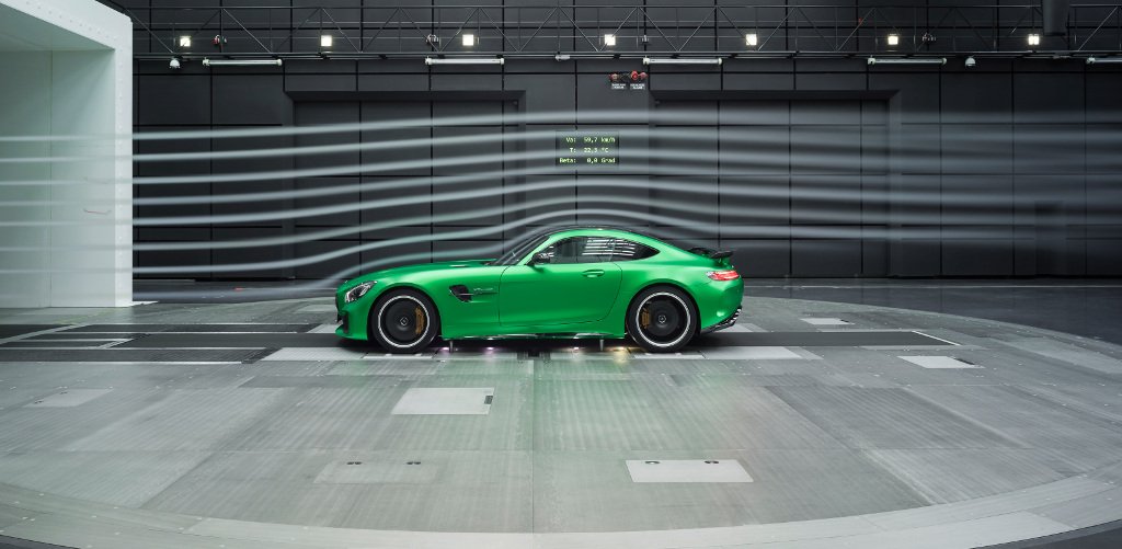 Mercedes AMG GT R en soufflerie
