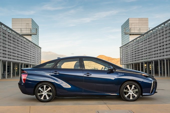 Toyota Mirai - vue de profil