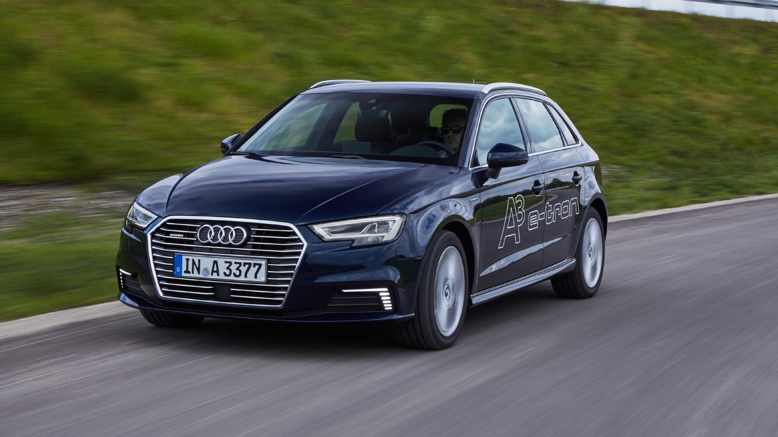 Présentation: Audi A3 Sportback e-tron