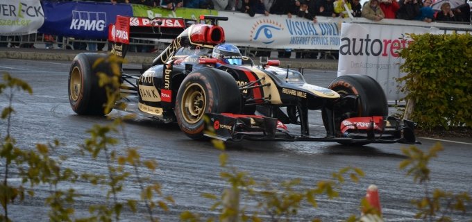 Roadshow au Luxembourg: Lotus F1 à la parade