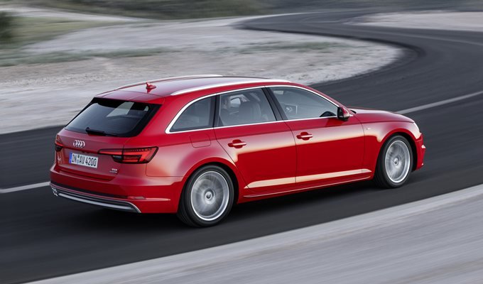 Audi A4 Avant 2016 - vue de profil