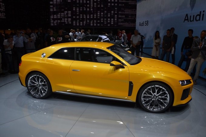 Audi sport quattro - vue de profil