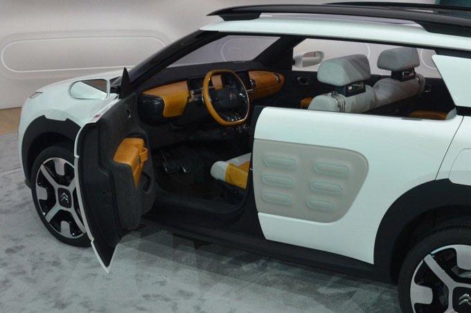 Citroën Cactus - vue de l'habitacle