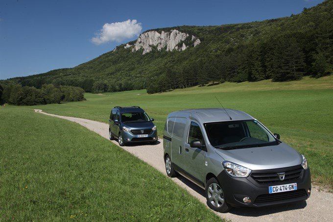 Dacia Dokker - vue de trois quart avant