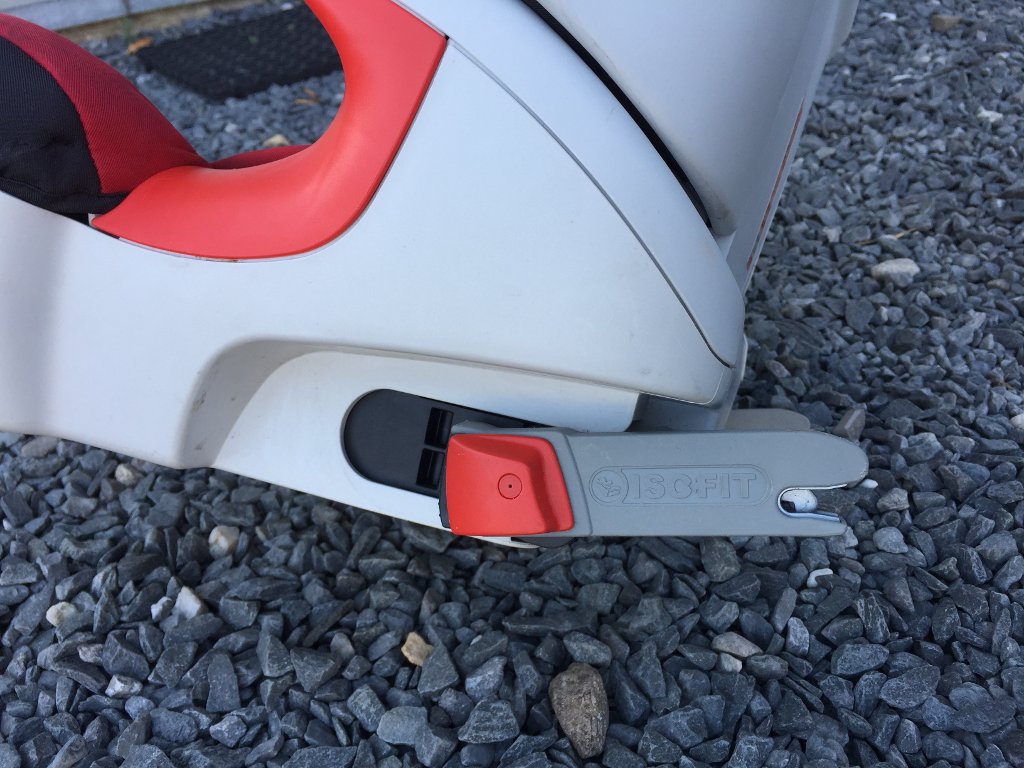 Attache siège Isofix - Guillaume Darding