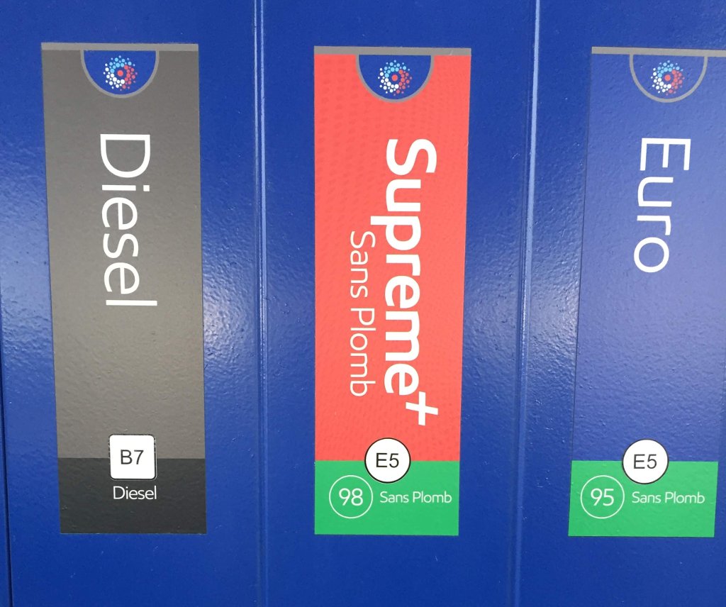 Exemple d'affichage sur un appareil de distribution d'une station-service au Luxembourg