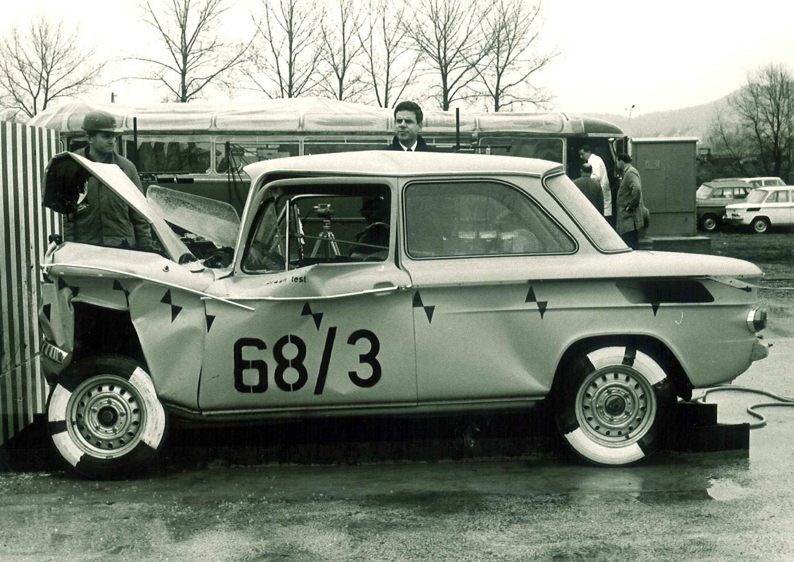 NSU Prinz zone deformable absorption energie choc Audi célèbre 75 ans de crash tests