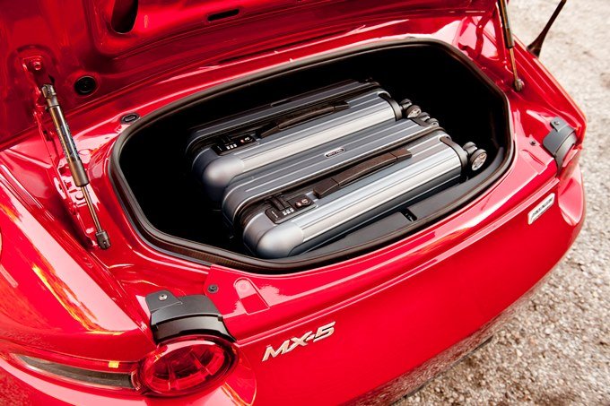Mazda MX-5 - capacité bagages coffre