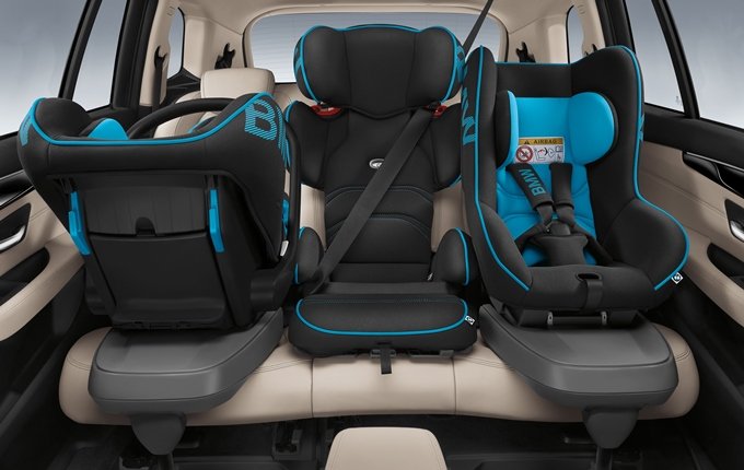 BMW Série 2 Gran Tourer - sièges enfant rang 2 maxi-cosi