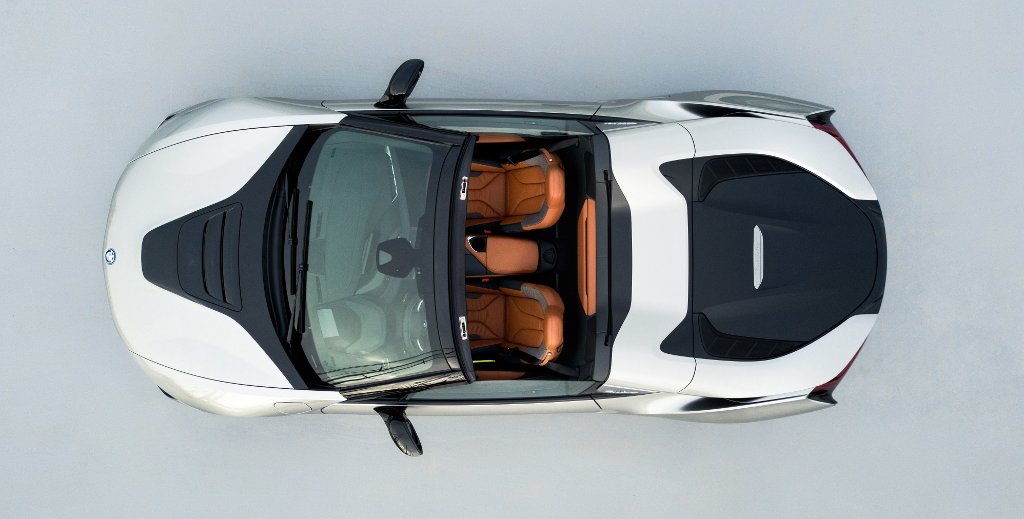 BMW i8 Roadster - vue de dessus capote repliée
