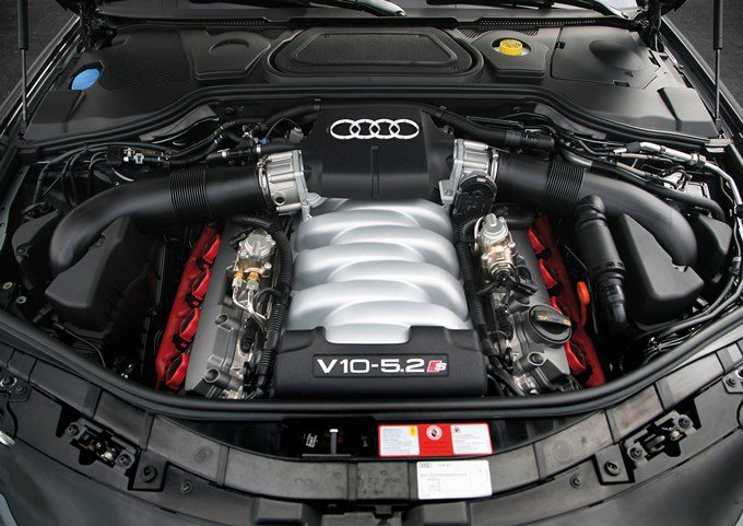 Audi S8 V10 FSI - admission à double étage