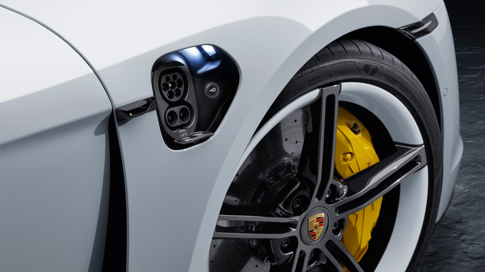 Prise Combo CCS - Porsche Taycan