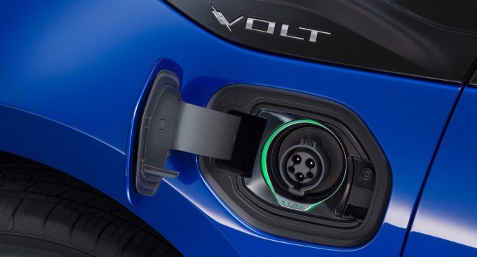 Chevrolet Volt 2016 - prise de recharge électrique de type 1